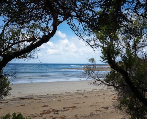 blanket-bay-beach-great-ocean-walk
