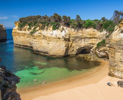 beach-at-loch-ard-gorge